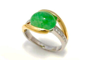 翡翠のリングをリフォーム