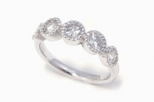 母のダイヤモンドリングをリフォーム