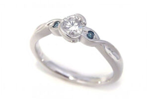 立て爪ダイヤモンドリングをリフォーム